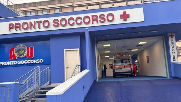 Messina, è morta la donna colpita dai pacchi sulle scale al policlinico