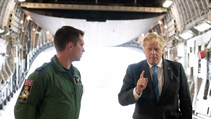 Boris Johnson agli alleati europei: "Non cedete alla fatica della guerra in Ucraina"
