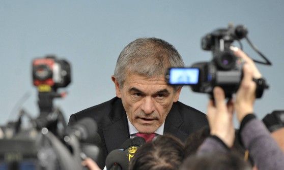 Chiamparino vuole vendere 15 sedi della Regione e gli ospedali vuoti