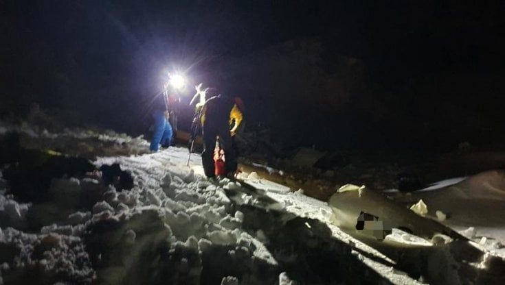 Valle d'Aosta, due interventi nella notte per soccorrere scialpinisti in difficoltà. Stanno tutti bene