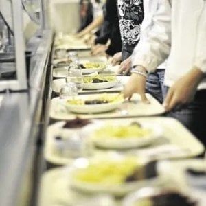 Botulino nel cibo, i Nas in campo: chiuso il catering, mancava l'autorizzazione