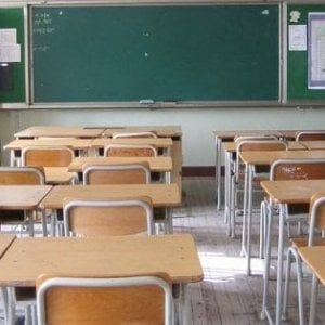 Bari, in 17 via per il compagno iperattivo: alunno rimane senza classe