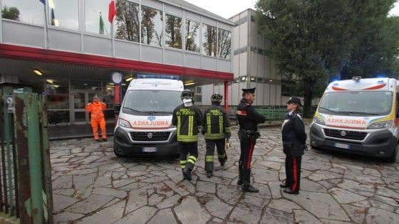Milano, spray al peperoncino in una scuola media: tre studenti in ospedale