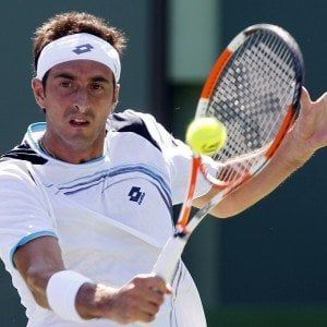 Tennis, scommesse: Starace condannato a 10 anni, radiato Bracciali