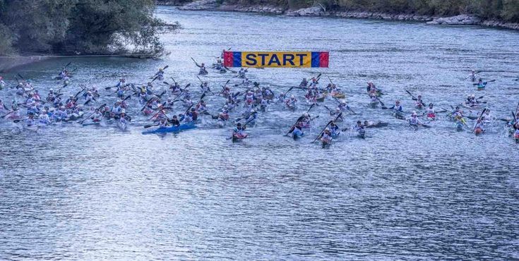 Adigemarathon 2017, la festa della canoa parla tedesco