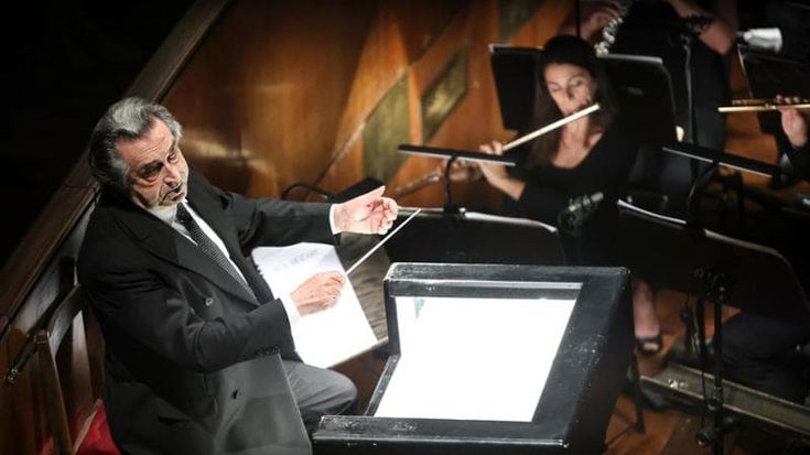 Il ritorno di Riccardo Muti e l’opera per ragazzi di Nicola Piovani: nel 2024 gli eventi clou del Teatro Petruzzelli