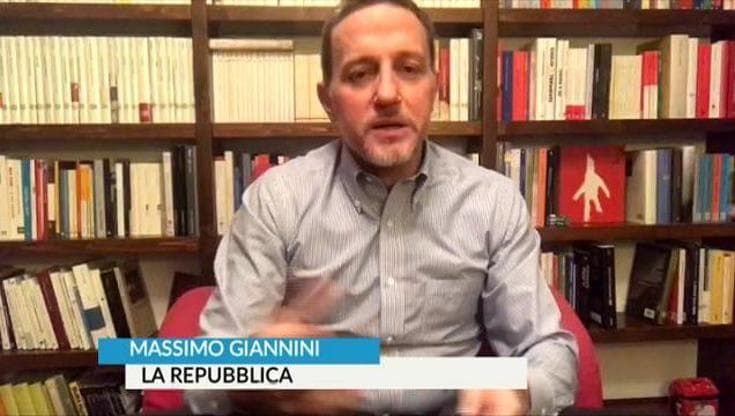 Giannini: "Grillo fa politica, novità eversiva per M5s"