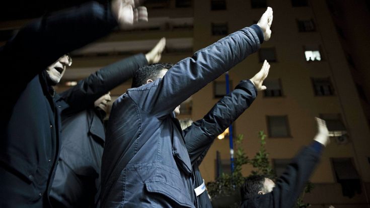 Nazi: Lega divisa, sinistra in piazza 
