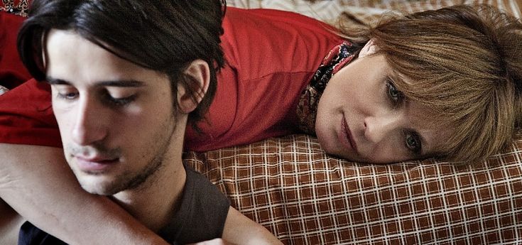 Mostra di Venezia, "La vita oscena": il ragazzo che voleva morire e divent&ograve; poeta