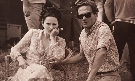 Mostre, "Pasolini e le donne" in novanta foto a Berceto 