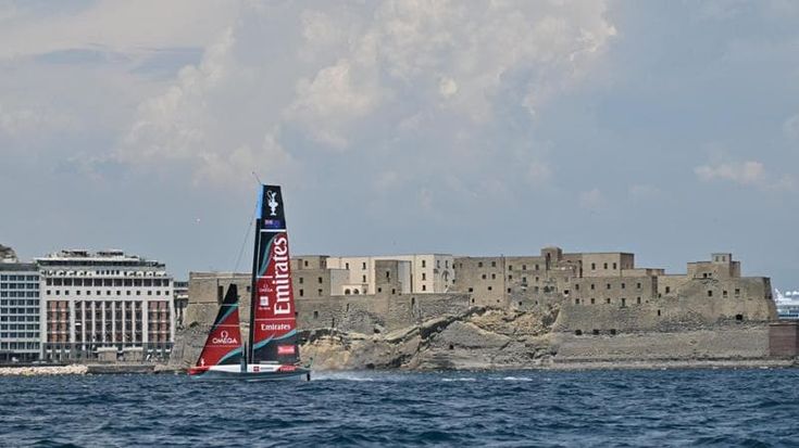 America’s Cup, le regole per seguire le regate dal mare: obbligo di registrazione e limite di 5 nodi