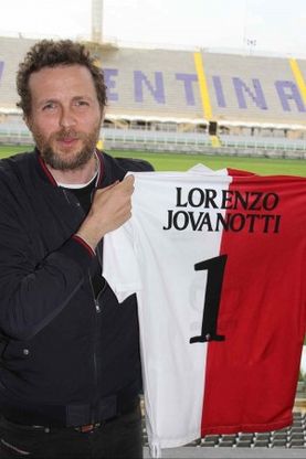 Jovanotti in concerto a Salerno<br />"Ma io volevo il San Paolo"