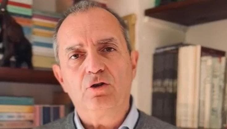 “Danno erariale da 23 milioni”, Corte dei conti cita in giudizio De Magistris e altre sette persone
