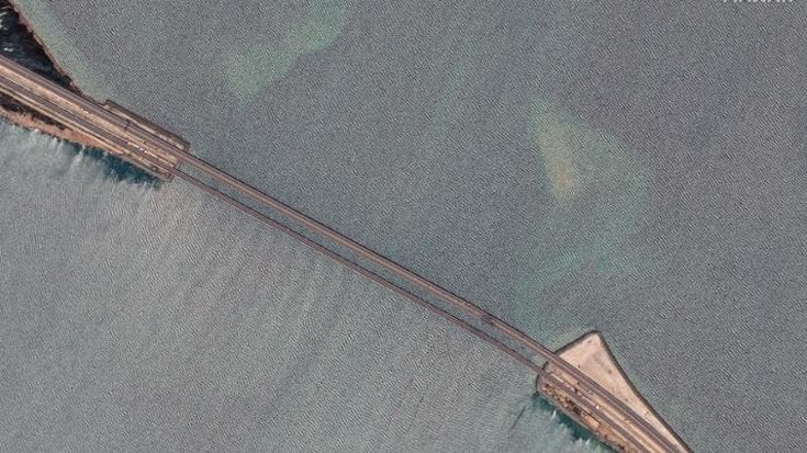 Attacco al ponte Kerch, Kiev usa i droni navali per isolare la Crimea
