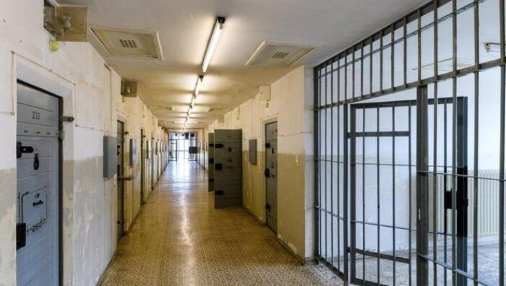 Una città nella città fra dolore e riscatto: il carcere di Parma raccontato agli studenti 