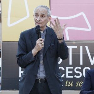 Zuppi da Marzabotto: "Intollerabile il chiacchiericcio digitale"