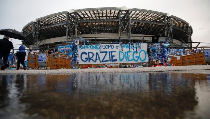 Stadio del Napoli, il nome giusto è San Paolo-Maradona