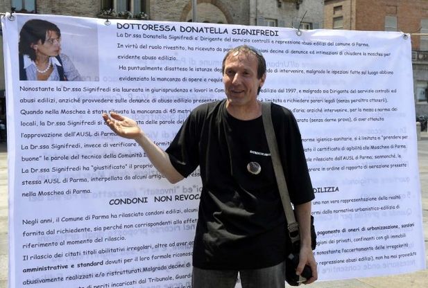 Moschea, Piazza: "La battaglia<br />continua, soluzioni lontane"