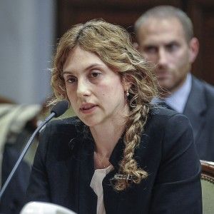 Statali, Madia: "Nessuno perder&agrave; il posto, sblocco contratti nel 2016". La Cgil: "Nessuna risposta"