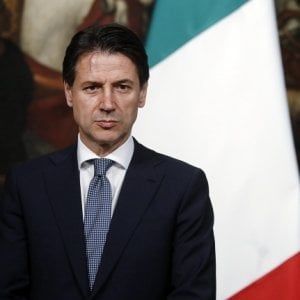 Conte, cabina di regia al debutto: primo incontro su migranti e Libia