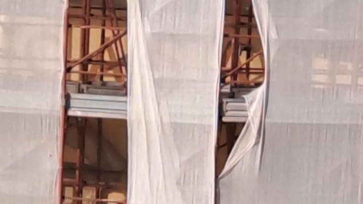 Viterbo, sul liceo intitolato al partigiano Mariano Buratti riappare la scritta “Casa del Balilla”