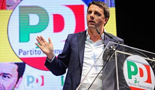 Freccero d&agrave; i voti: Renzi grande comunicatore, Grillo ha sbagliato i toni, Berlusconi "format esaurito"