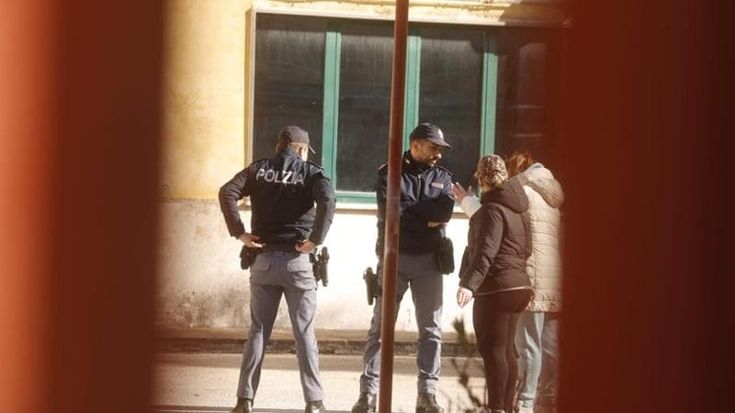 Castellammare, mamma di un ragazzino molestato dalla prof: “Noi chiamate camorriste, ora le scuse”