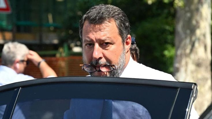 Condono edilizio, Salvini insiste. Gelo dagli alleati. Fdi: non in manovra