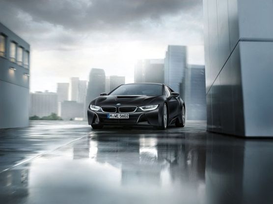 BMW i8 Frozen Black Edition