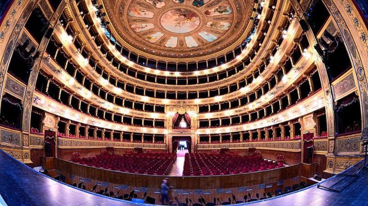 Teatro Massimo, Betta o Bonafede per il derby finale
