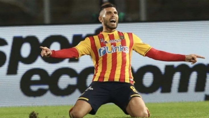 Serie B: il Lecce si prende la vetta, il Benevento ribalta il Pordenone
