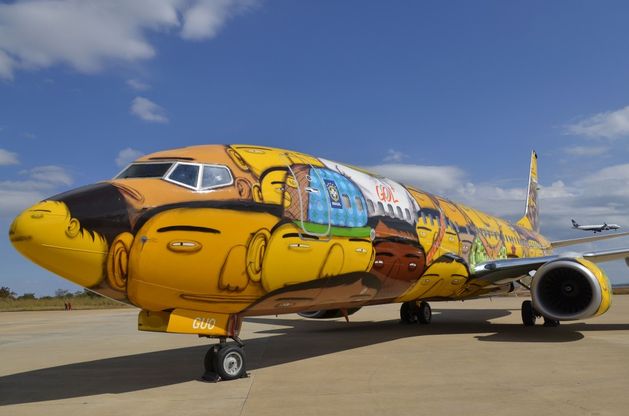 Mondiali, graffiti in volo: ecco l'aereo del Brasile