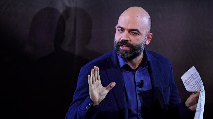 Saviano tagliato, bufera sulla Rai. La presidente Soldi: “Ripensiamoci”