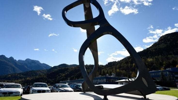 Luxottica, stipendio raddoppiato per chi lavora il sabato