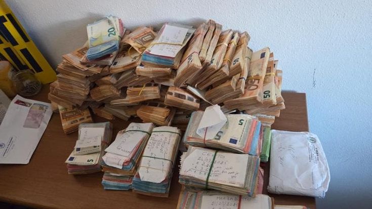 I bonifici camuffati di Hannoun: “Adozioni a distanza e viveri”. Trovato un milione in contanti