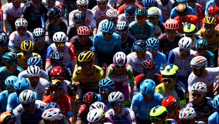 Passa il Giro d'Italia: cambia la viabilità a Parma
