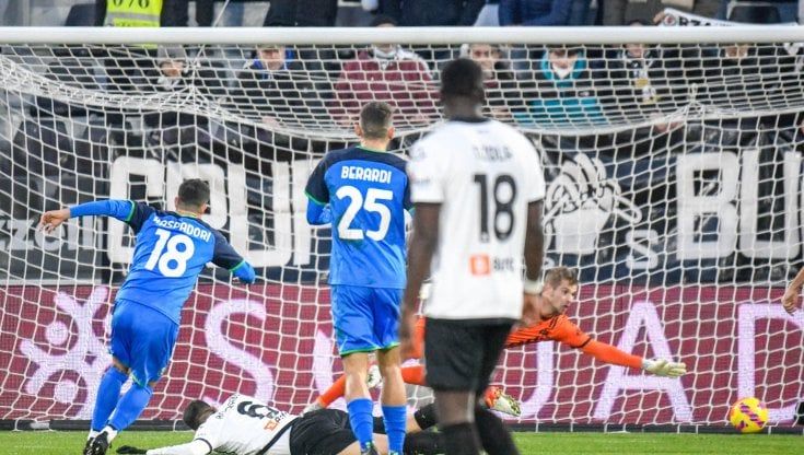 Spezia-Sassuolo 2-2: liguri in fuga, Raspadori li riprende