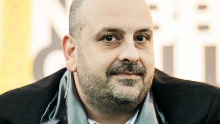Morto a 45 anni il giornalista e scrittore Gianluca Ferraris: con i suoi gialli aveva raccontato Milano 