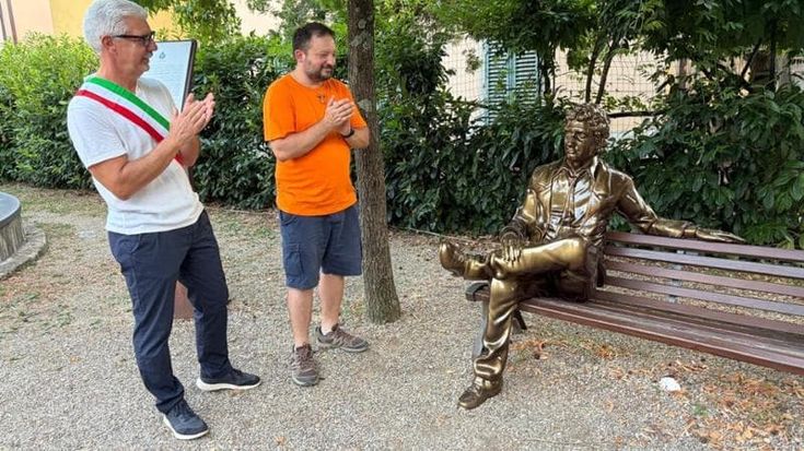 A Cavriglia torna la statua di Nuti. Senza sfregi