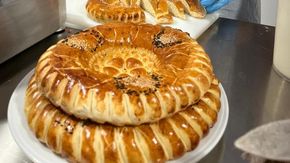 Palline di latte fermentato e carne in polvere: a Torino la cucina dei nomadi kirghisi
