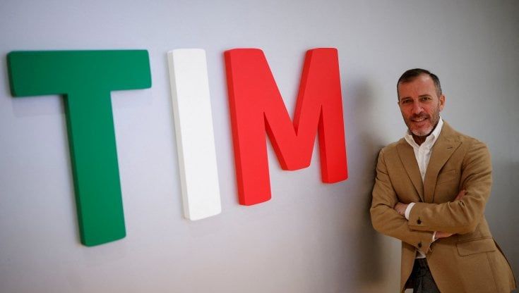 Cvc bussa da Tim, il fondo vuole il 49% del ramo imprese