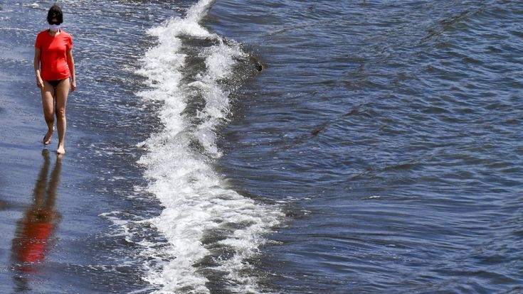 Le norme per l’estate in Riviera: 3,25 m tra gli ombrelloni
