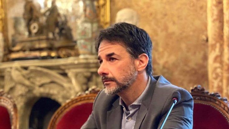 Trizzino: "Quante correnti nei 5 stelle, chiarezza o rinuncio alla corsa a sindaco"