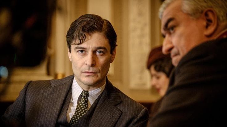 Il commissario Ricciardi, l'addio a Enrica e quel colpo di scena che ha scatenato il web