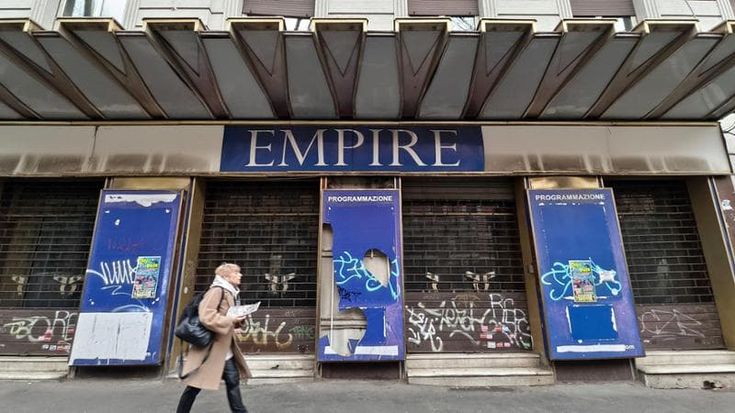 Cinema a rischio, anche i 100 autori in campo: “No ai gruppi internazionali”