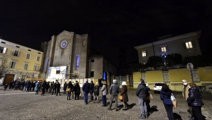 Voglia di arte: a Parma in coda per ammirare la chiesa di San Francesco del Prato 