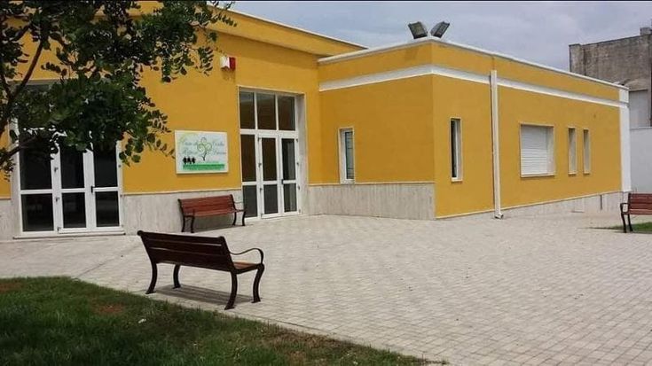 Salento, casa di cura con 24 anziani viene dichiarata insolvente: il gestore ricoverato per malore