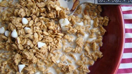 Tumore del colon: assumere fibre allunga la vita anche dopo la diagnosi