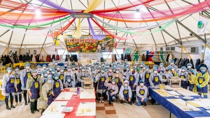 Quasi trenta quintali di anolini solidali prodotti: "Un incredibile successo"