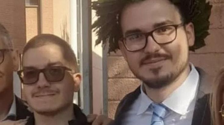 “Mamma, stiamo arrivando”, l’ultima telefonata di Simone prima che la piena lo portasse via. Lo strazio del fratello: “Se avessi fatto scelte diverse, forse tu ora saresti qui con me”